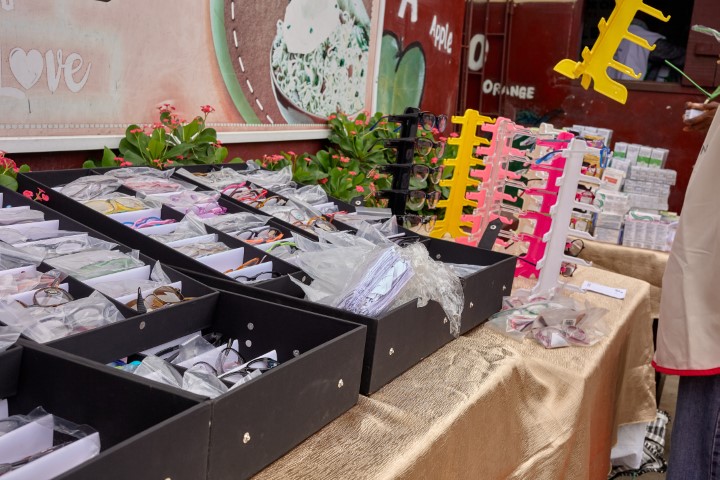 Spectales (Glasses) Station Ready to Go