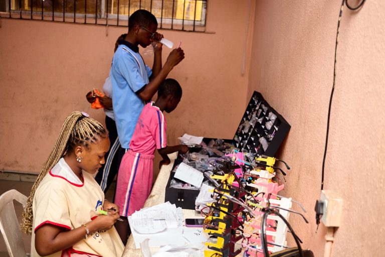Students at the Spectacle Station