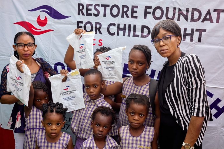 Team Restore With A Participating School_4