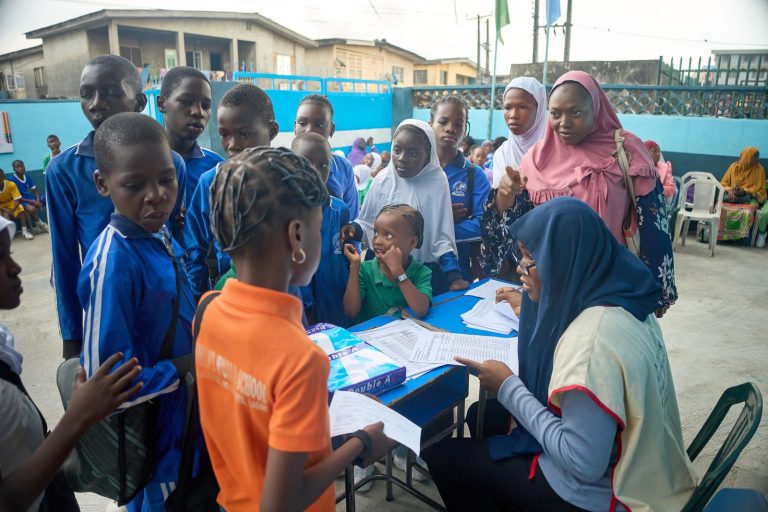 Students Registering_2